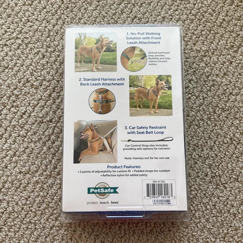 PetSafe 3 in 1 Harness Dogs Size Medium Teal 35 - 65 Pounds Easy Walk Restraint
